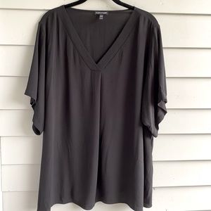 Eileen Fisher black silk short sleeve Vneck blouse